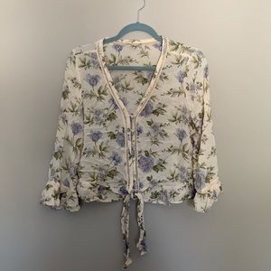 American Eagle Floral Blouse- M
